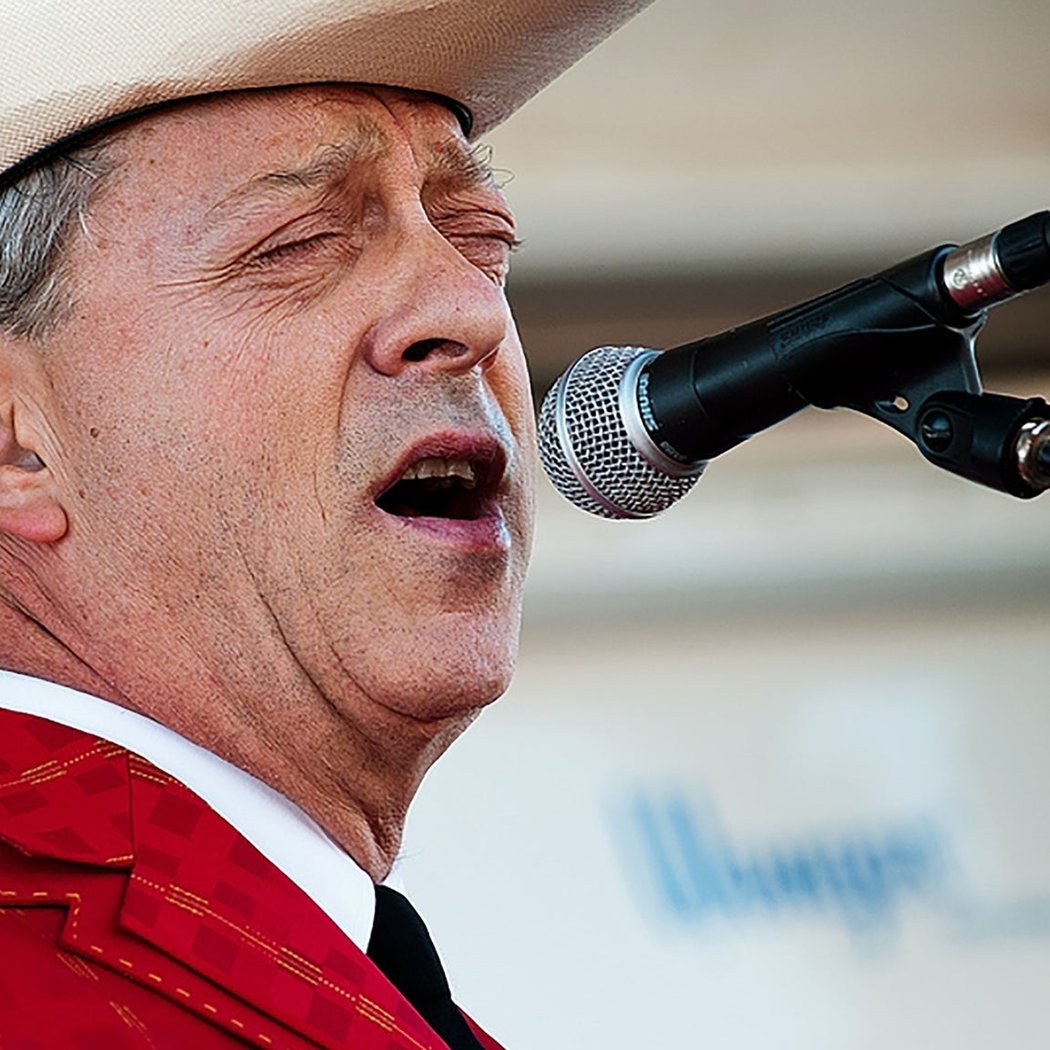 Junior Brown 2