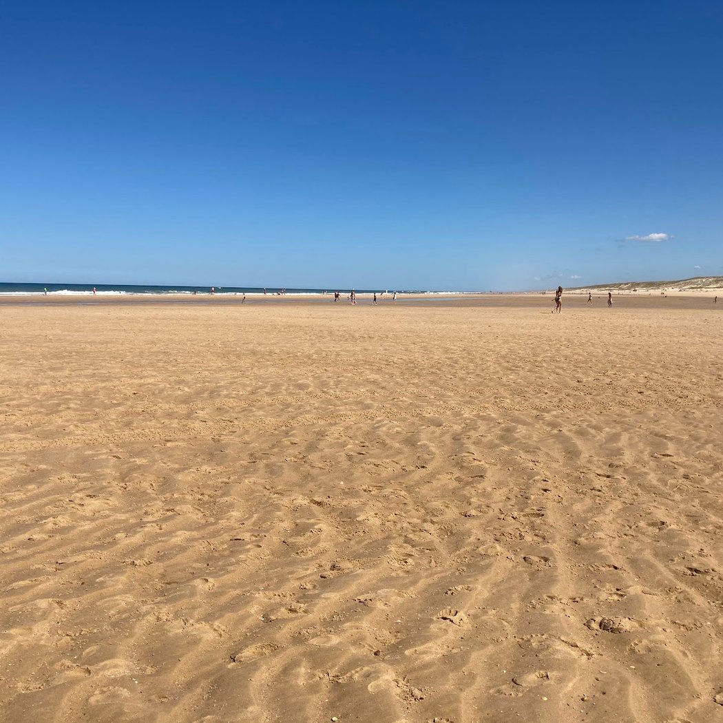Beach Grand Crohot 3