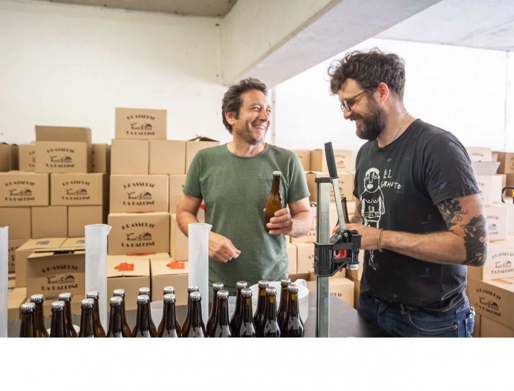 Assemblez votre bouteille de vin rouge 1