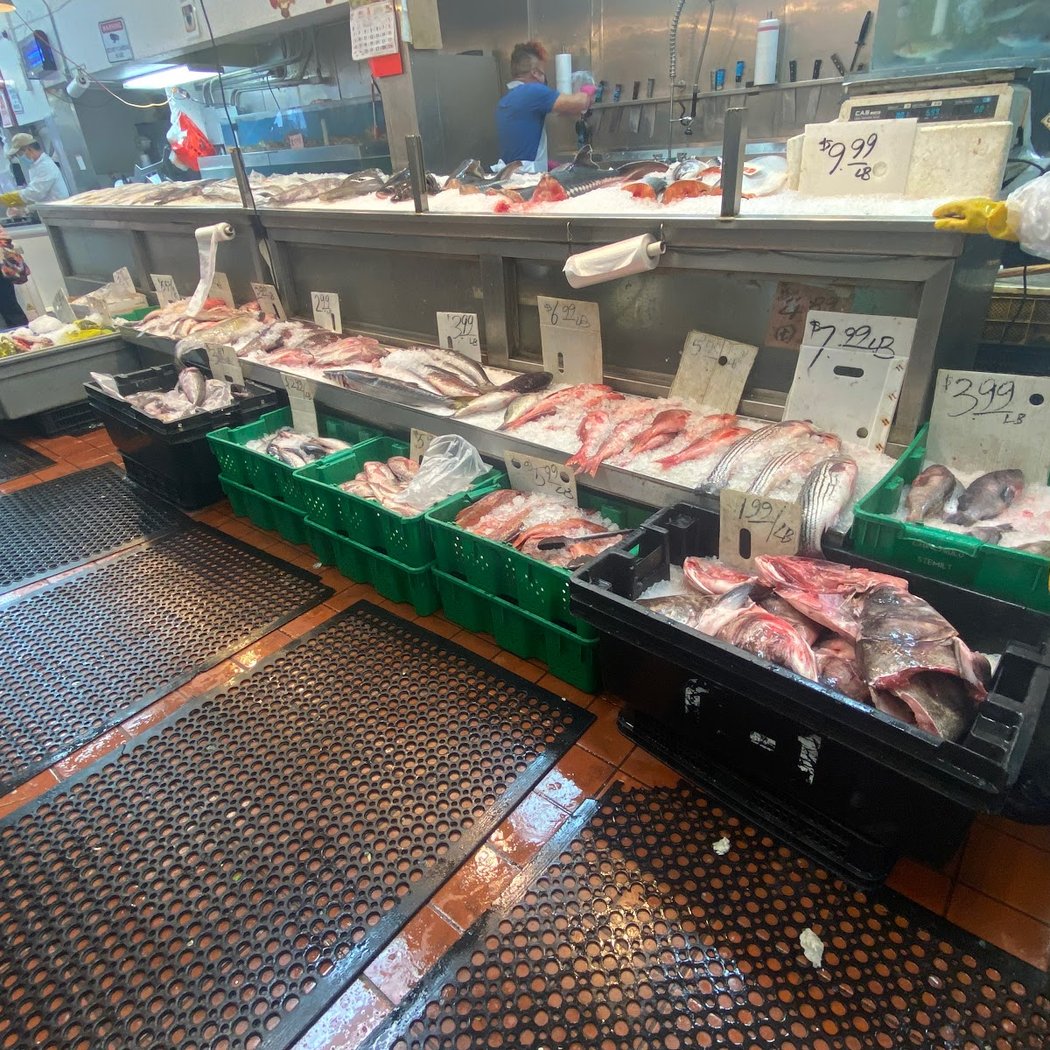Green Fish Seafood Market (E&F inc) 3