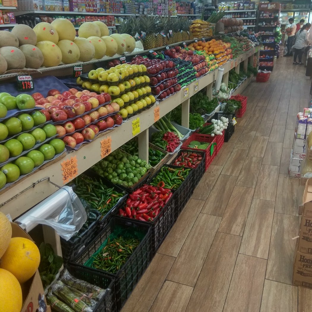 Berry Goods Supermarket 1