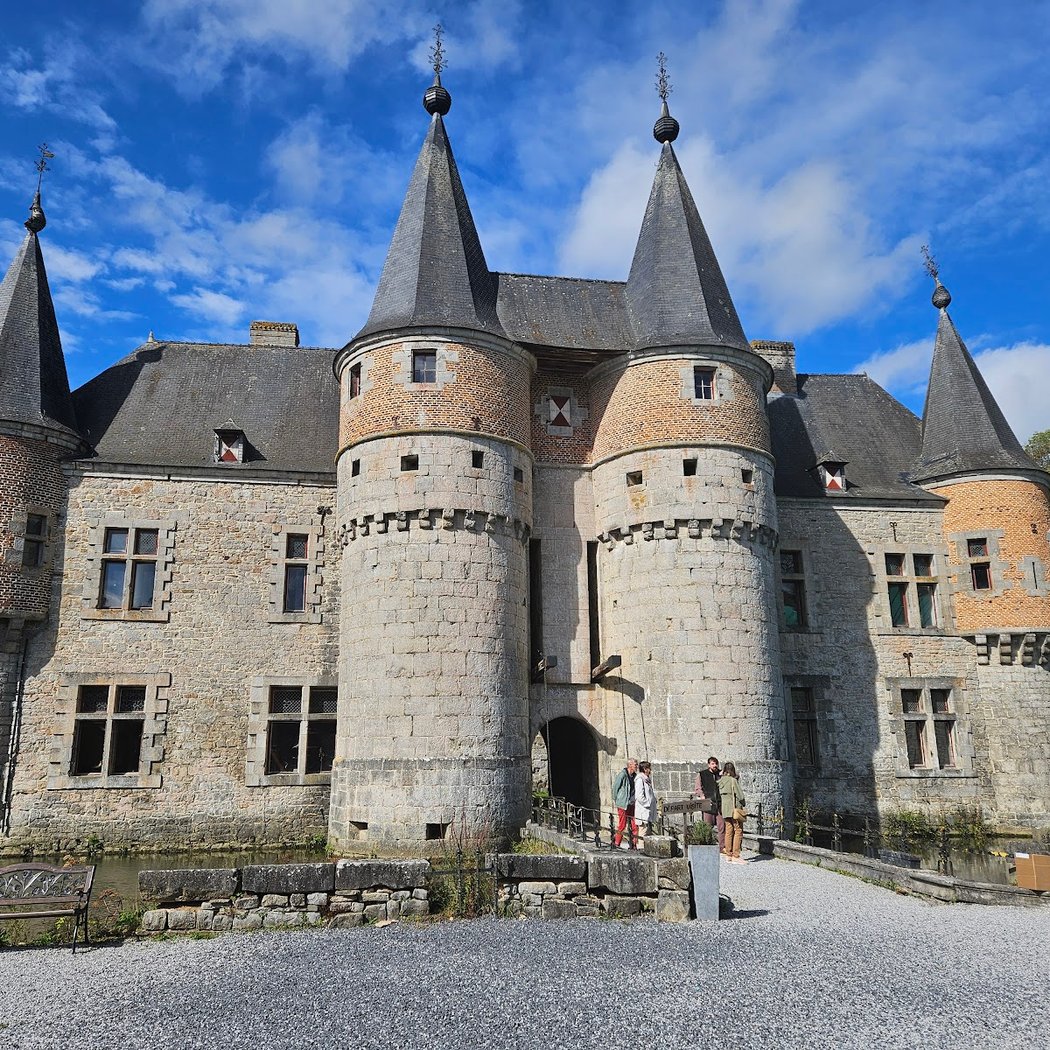 Spontin Castle 1