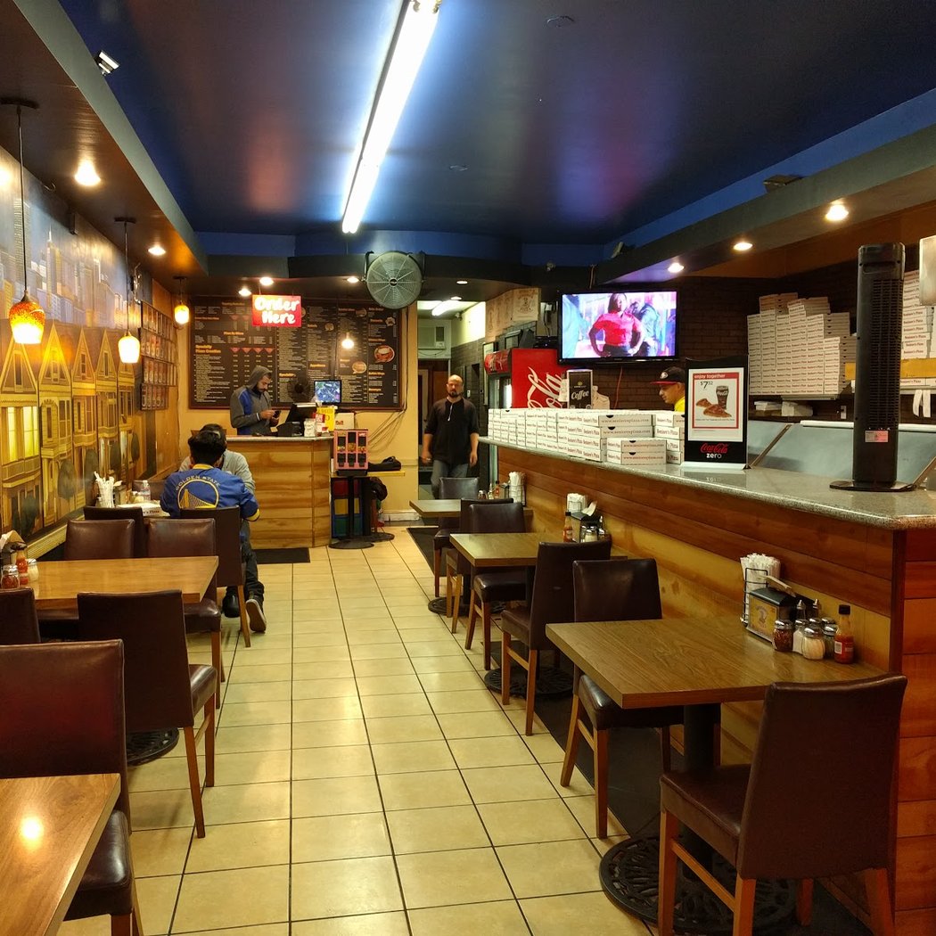 Seniore's Pizza 2