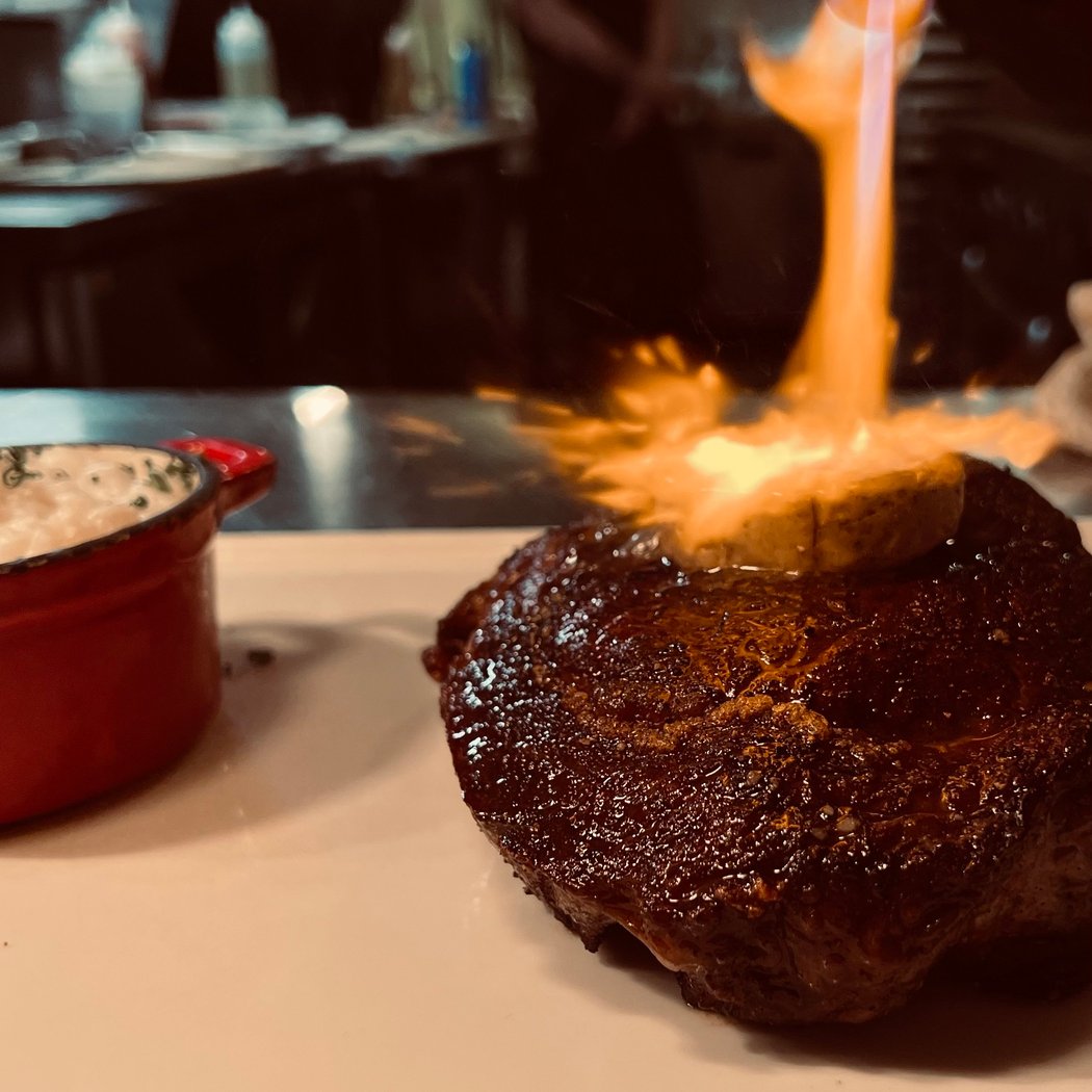 Restaurant Iron 1