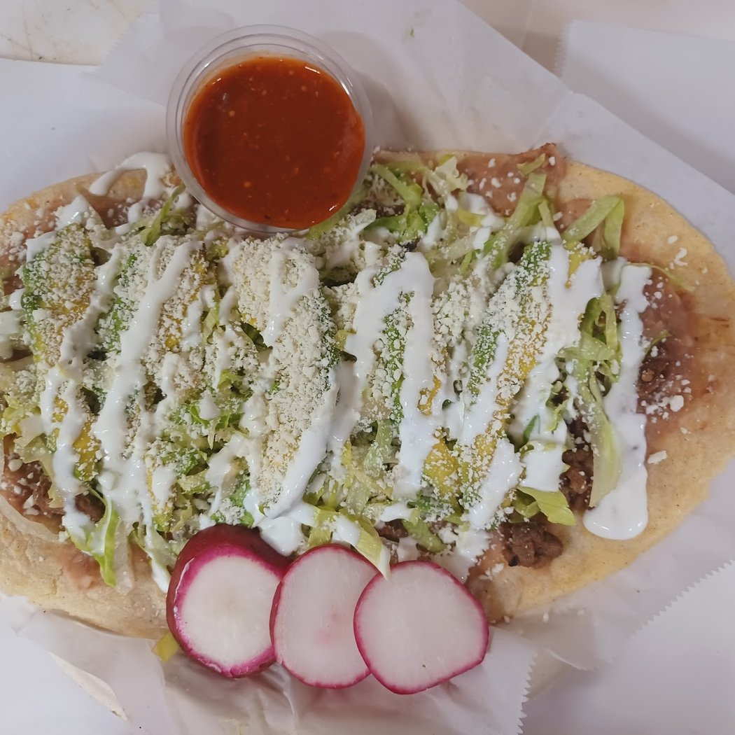 Totos Taqueria food truck 2