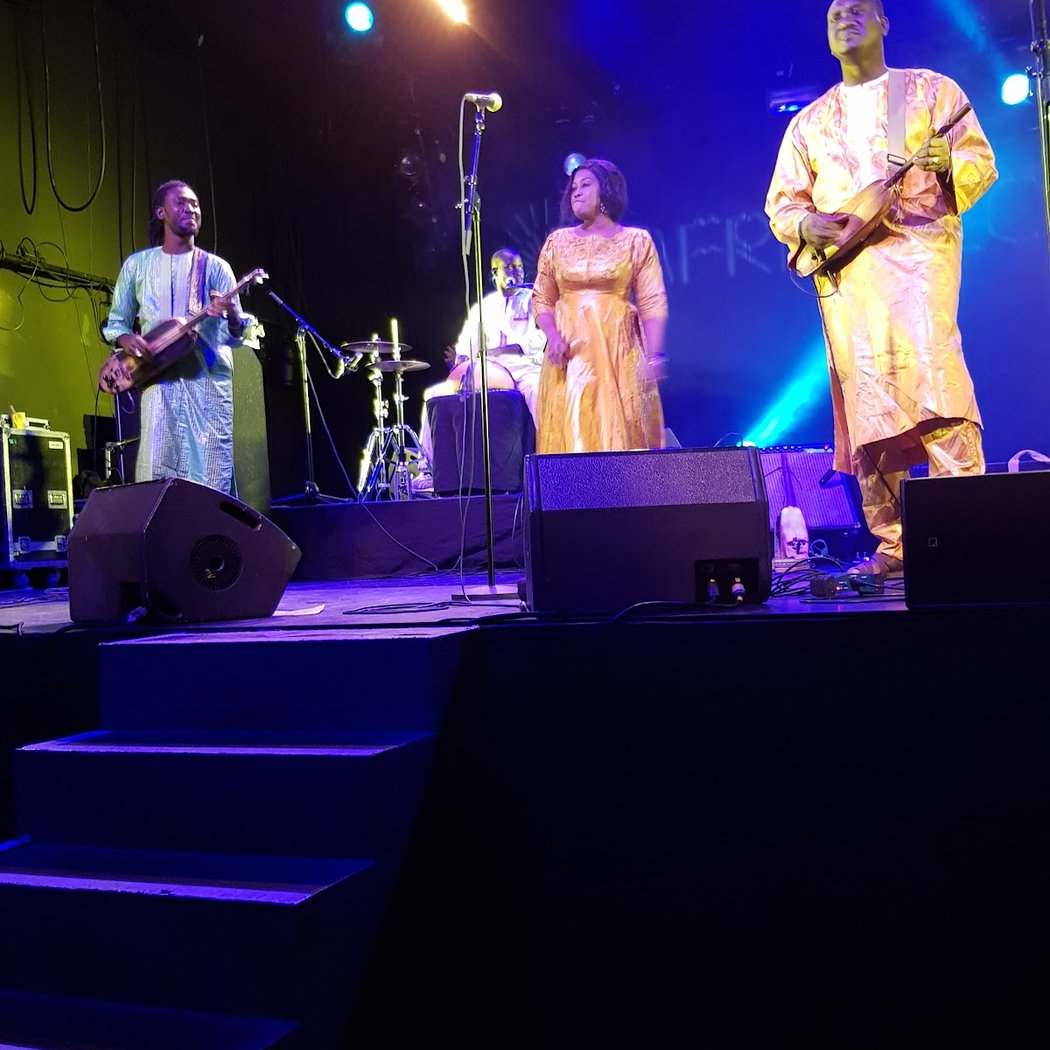 ARAT KILO FEAT. MAMANI KEITA & MIKE LADD 3