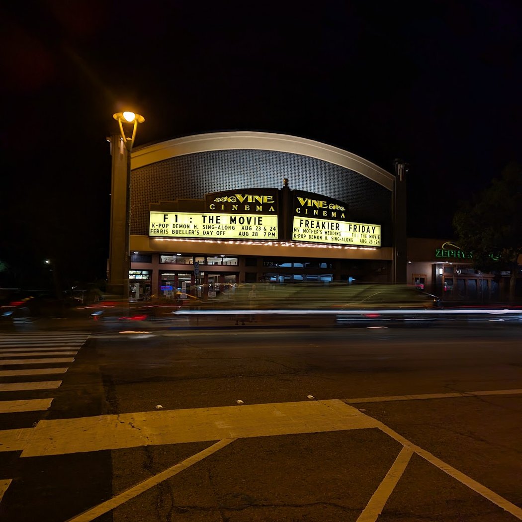 Vine Cinema & Alehouse 3