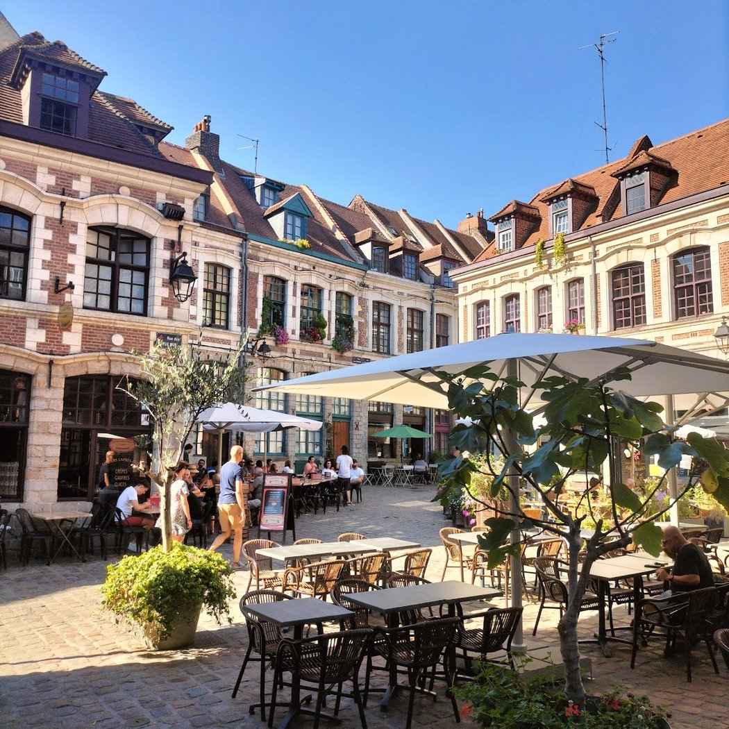 Place aux Oignons 5