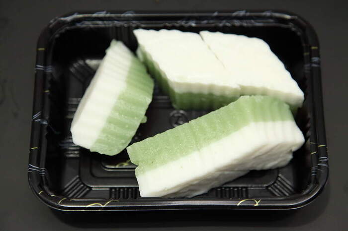 Sally’s Kuih Bahulu - Specialty Dessert, Southeast Asian, Malaysian, Singaporean Cakes and Cookies 1