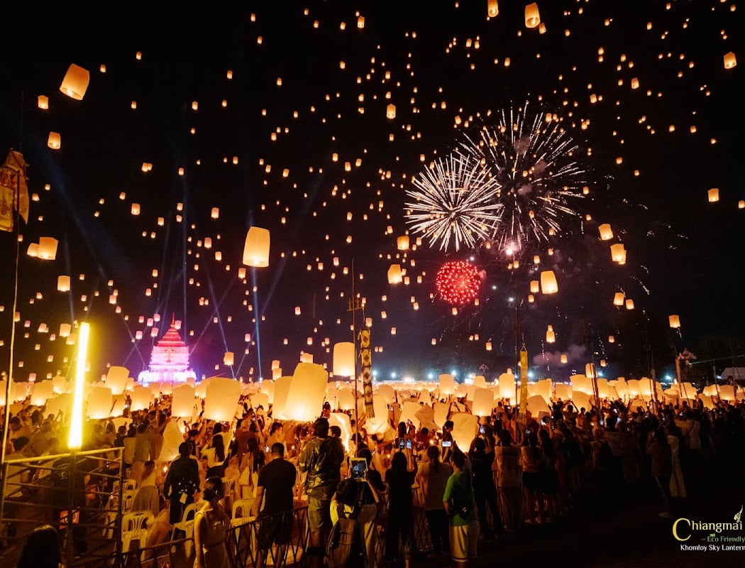 Chiang Mai CAD Khomloy Sky Lantern Festival