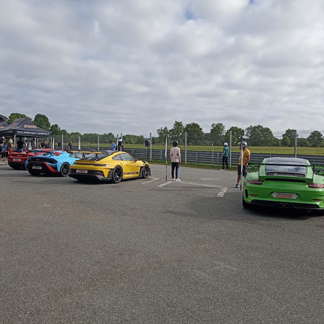 Stage de Pilotage Aston Martin 3