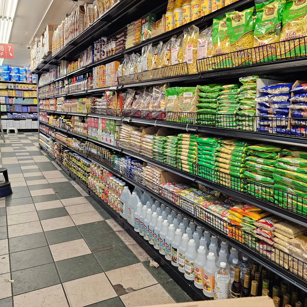 Schwartz Kosher Supermarket 3
