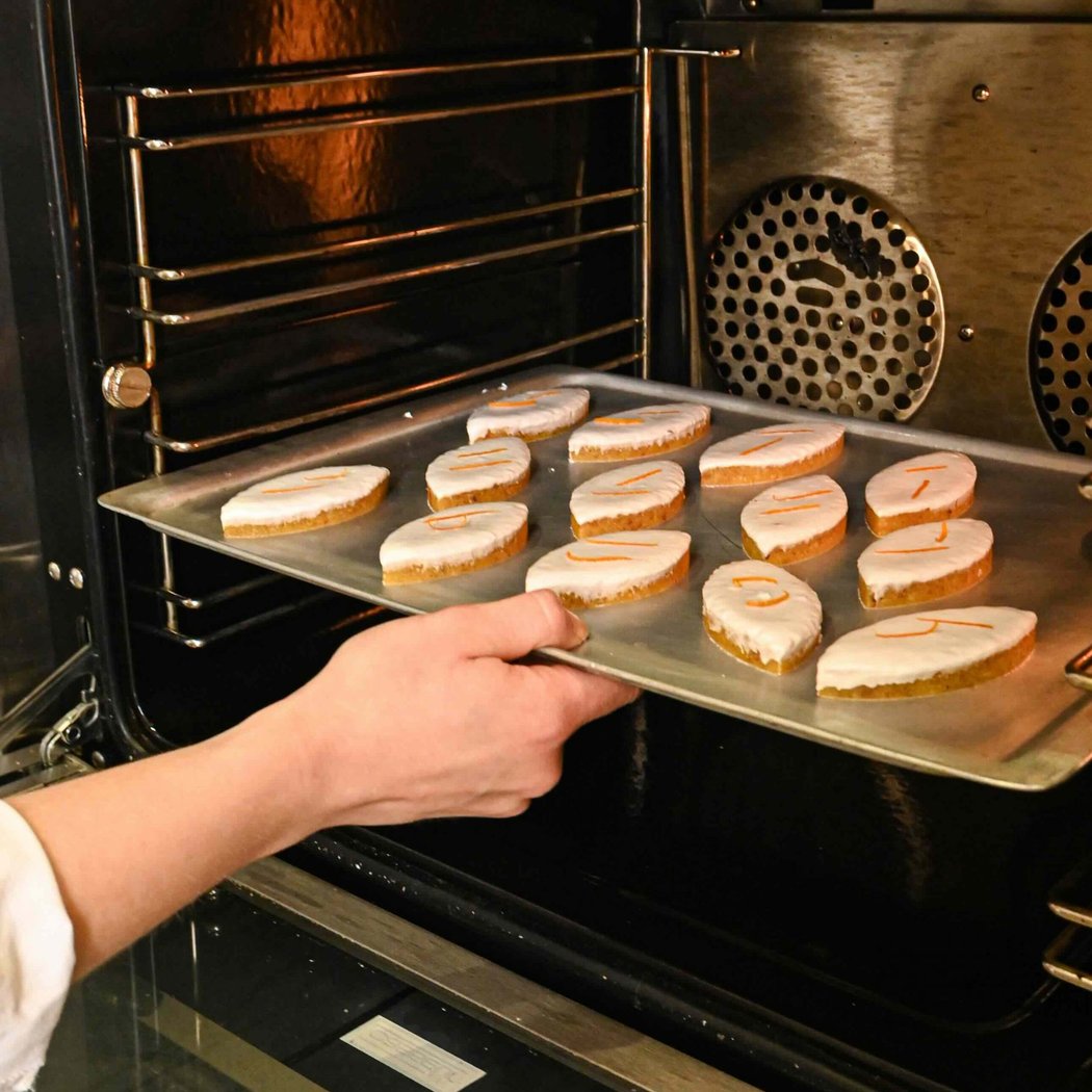 Atelier de fabrication du calisson pâtissier 1