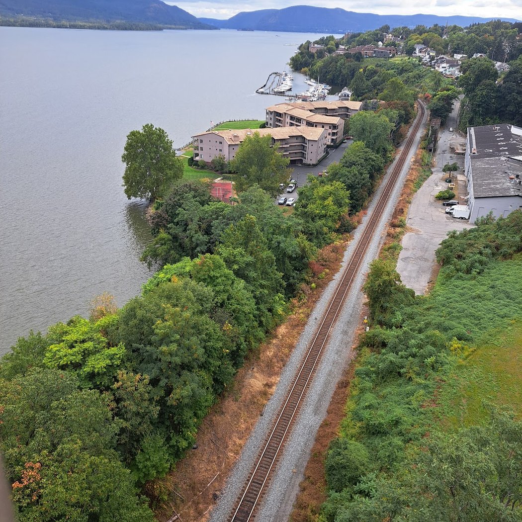 Newburgh-Beacon Bridge Pedestrian and Bike Trail 3
