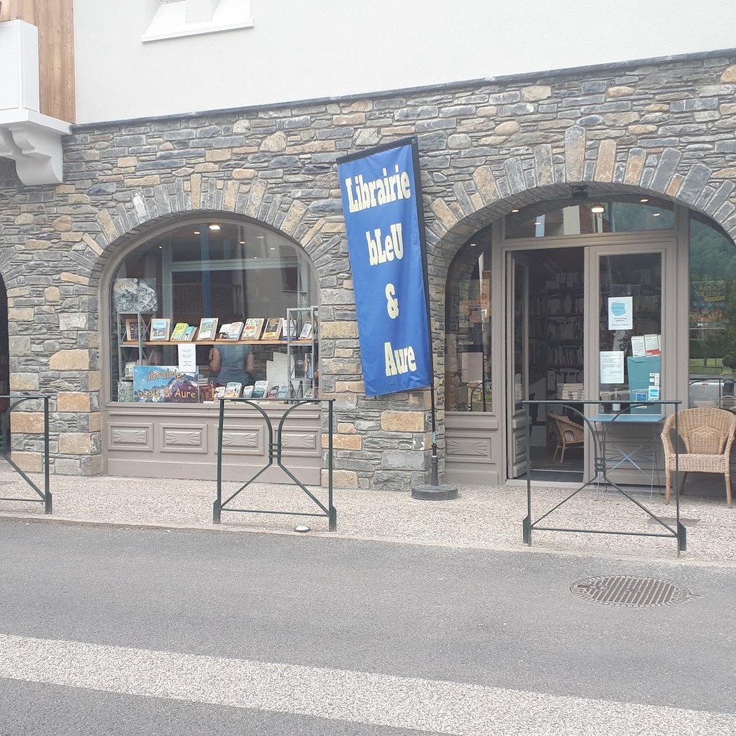 Bleu et Aure 2