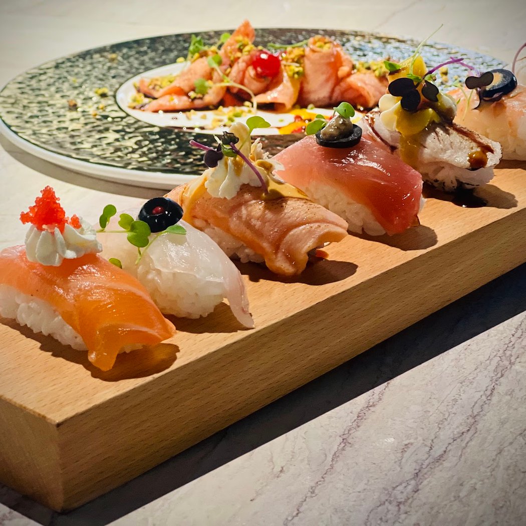 Tsuki 1