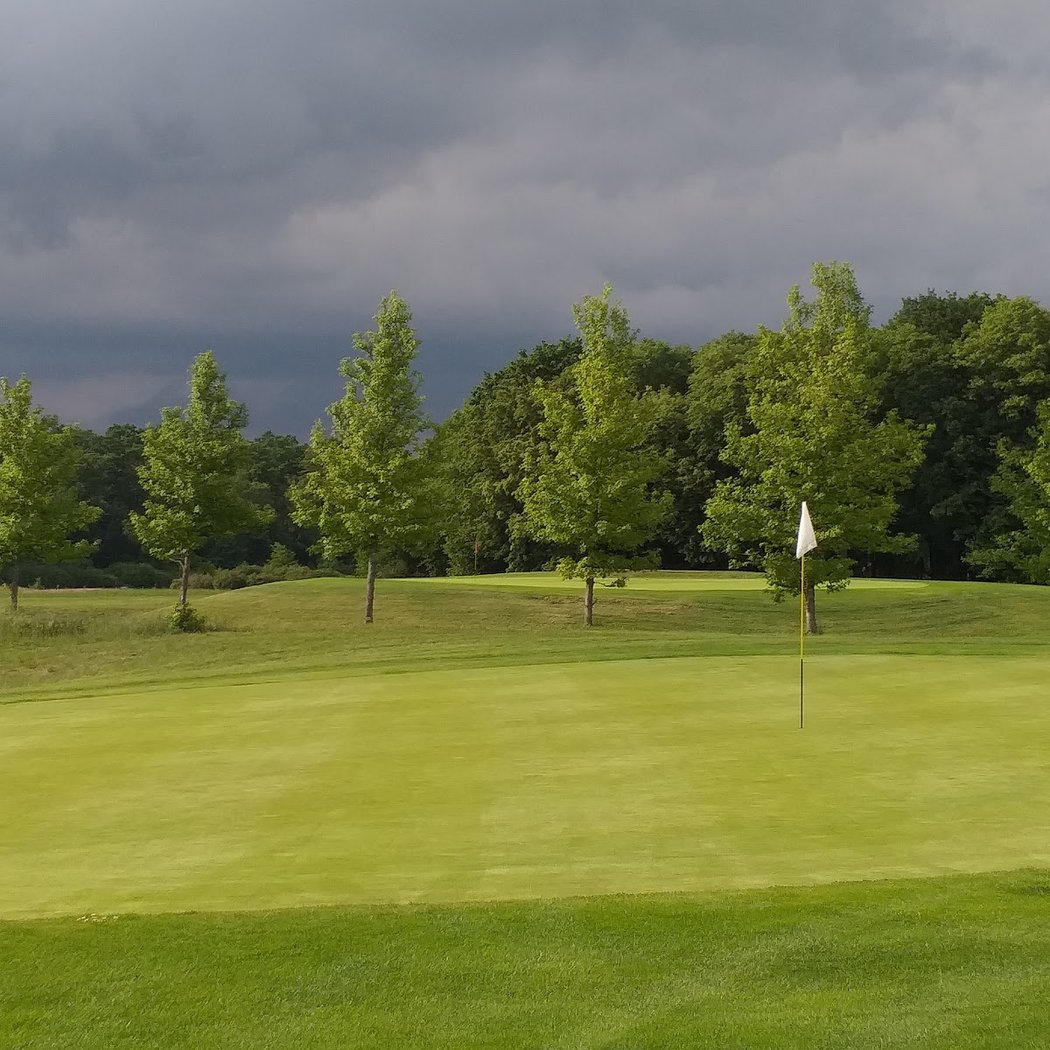 UGOLF: Golf de la Forêt de Chantilly (Golf Chantilly - Golf Senlis) 1