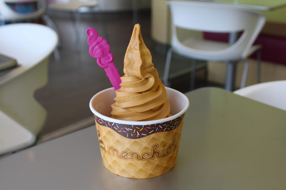 Menchie's Frozen Yogurt 2