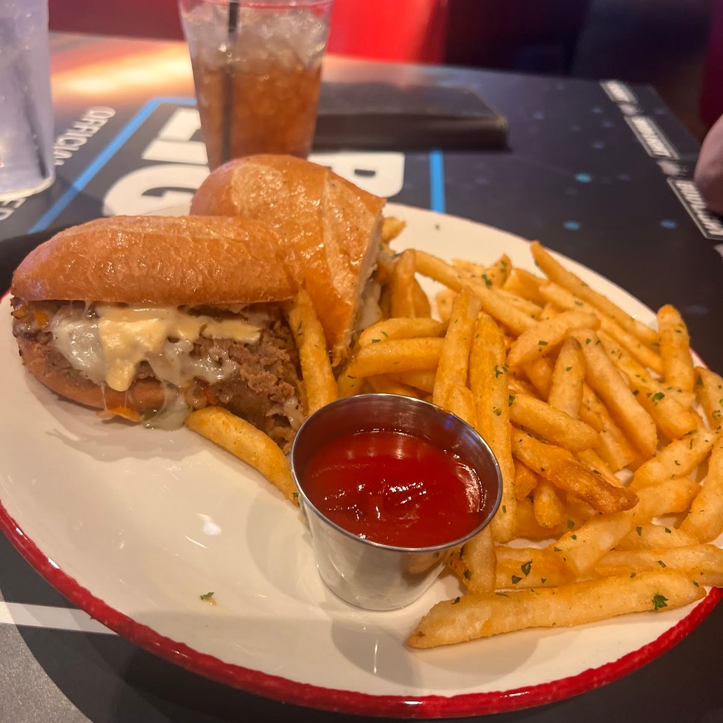 RedTail Sports Bar 2
