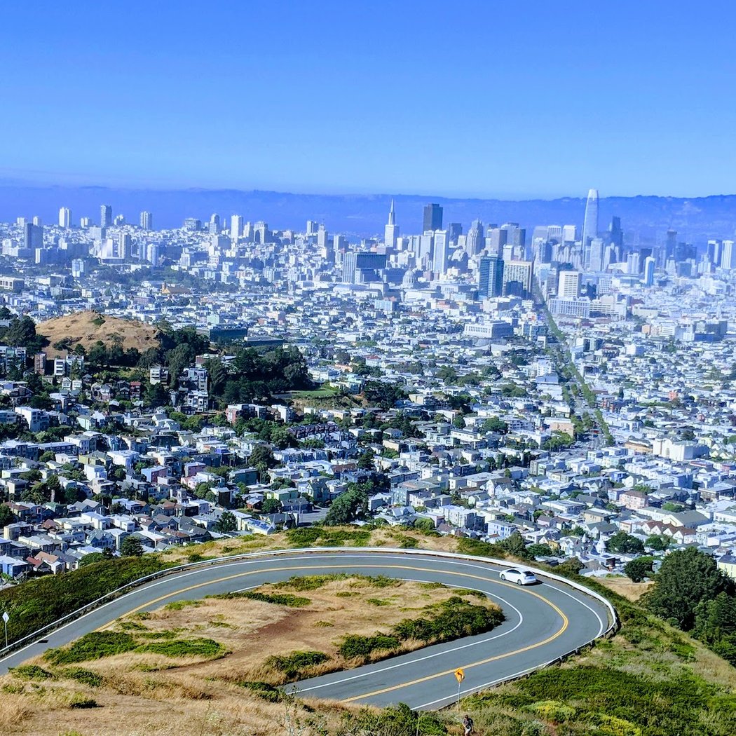 Twin Peaks Boulevard 1