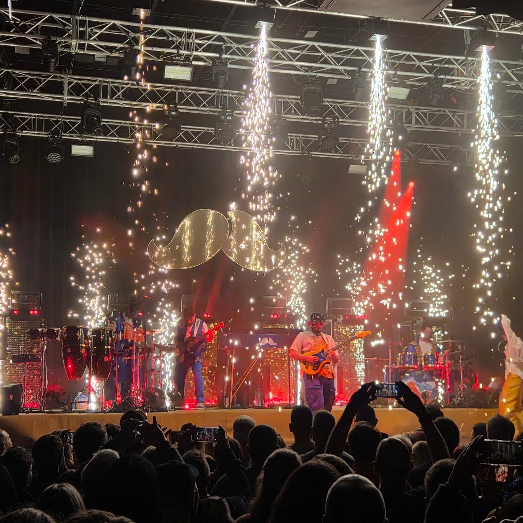 LAST TRAIN en concert 1