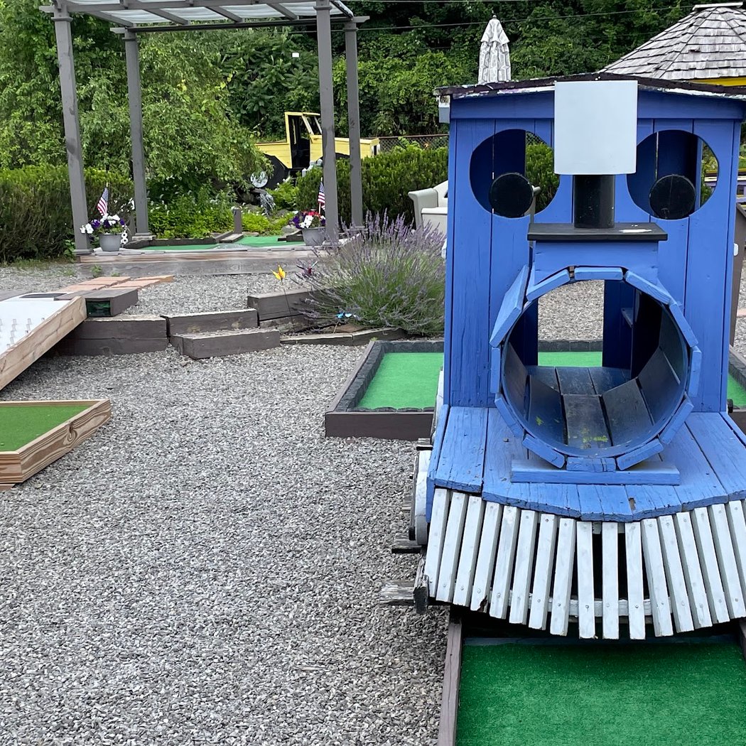 RAH's Playland & Parlor 3