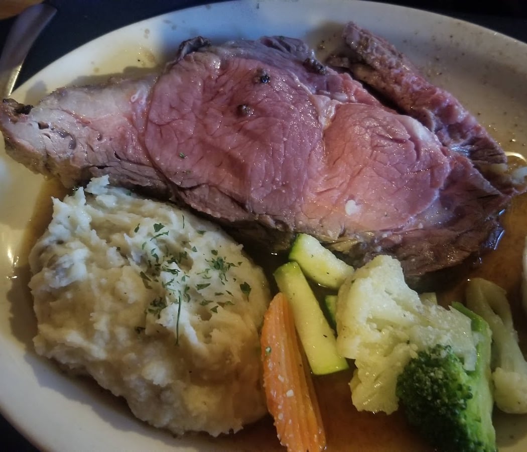 Stormy's Spirits & Supper 1