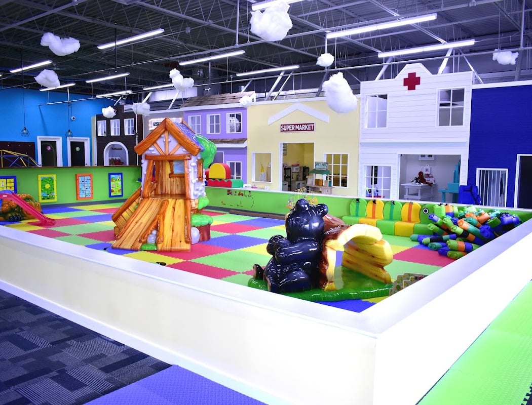 Bizzy Bee Indoor Play Center 2