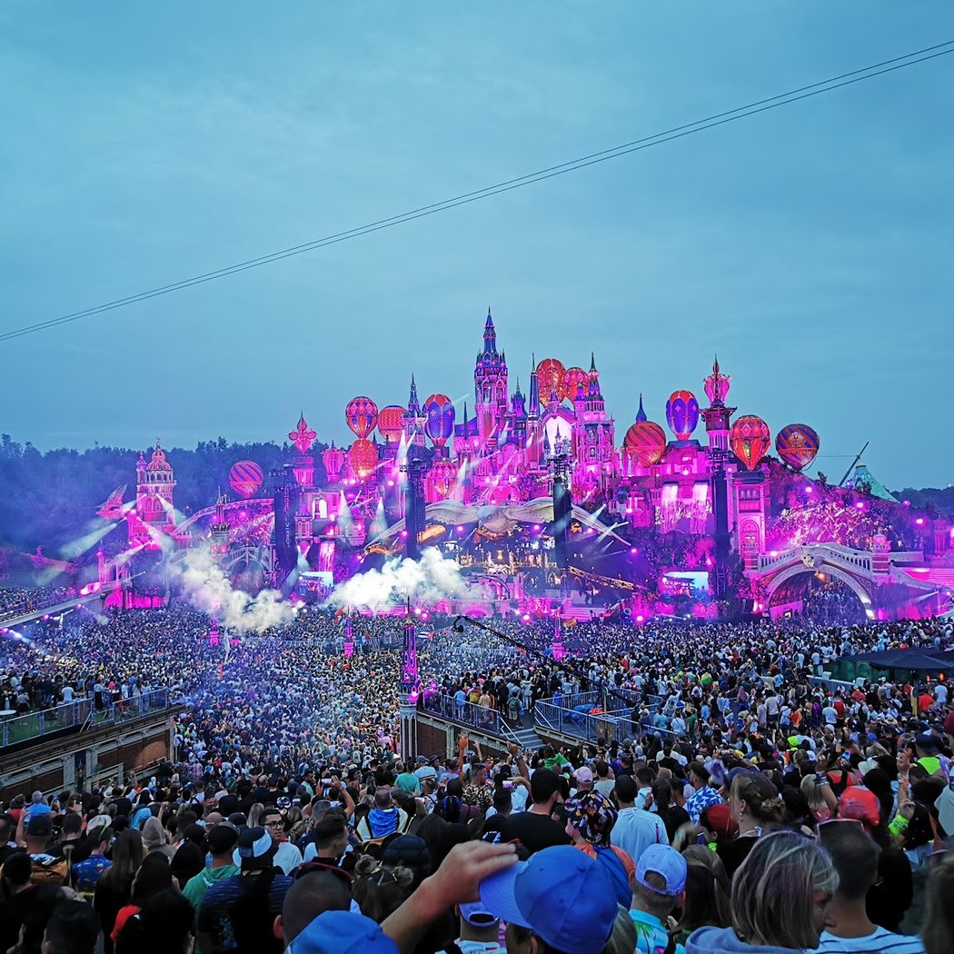 Tomorrowland 3