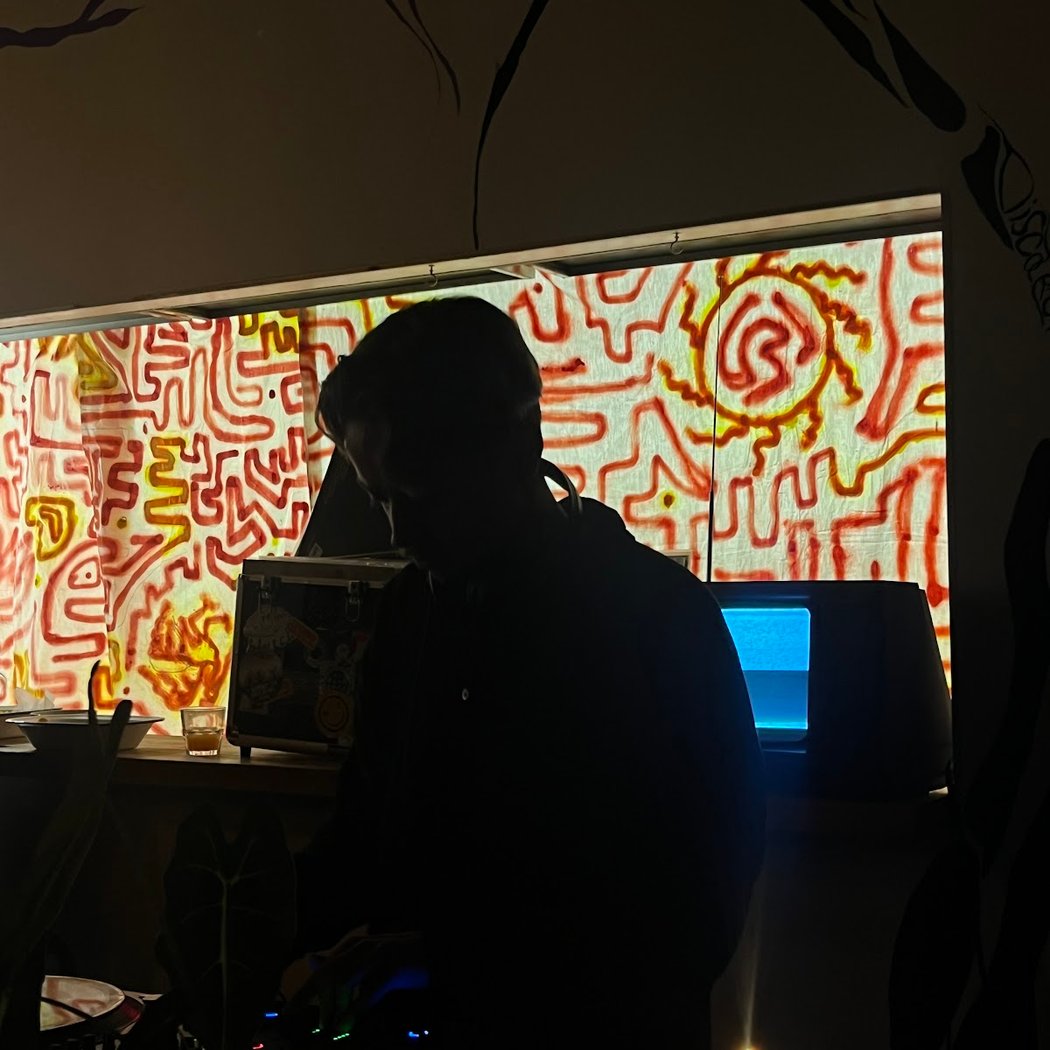 Manara b2b Angel 1