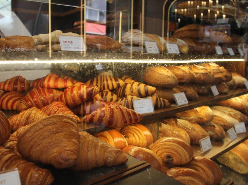 Domi Velez Bakery Triana 2