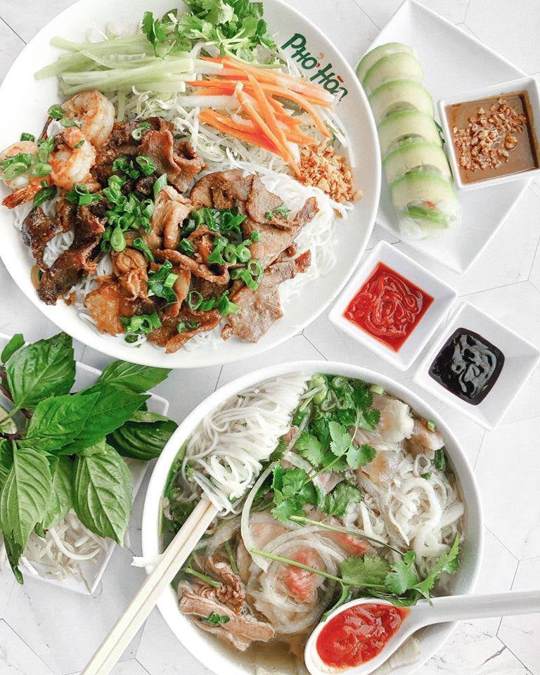 Pho Hoa & Jazen Tea - Mercado 1