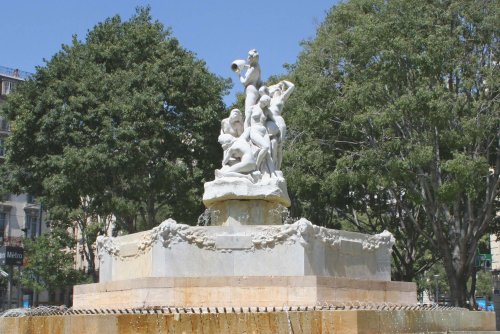 Fontaine des Danaïdes 2