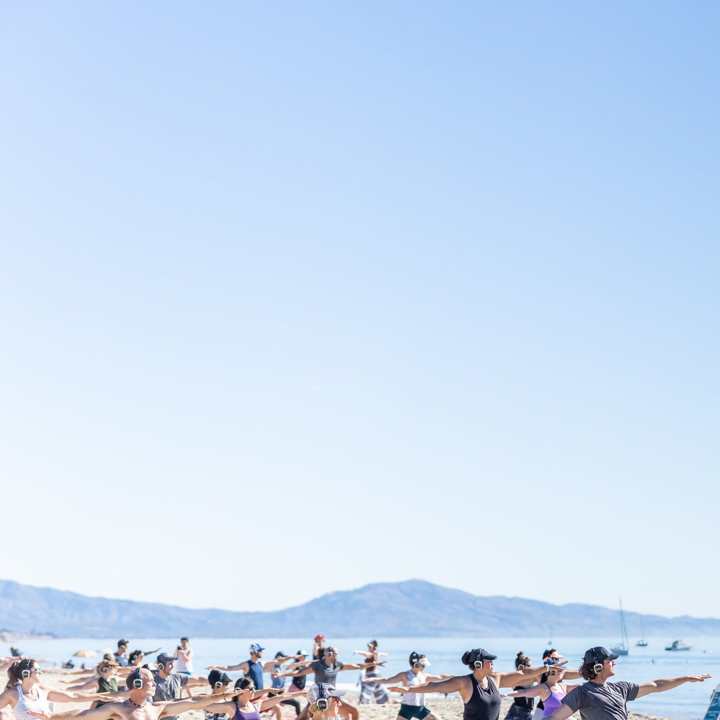 Outdoor Beach Yoga (Saturday Session)
