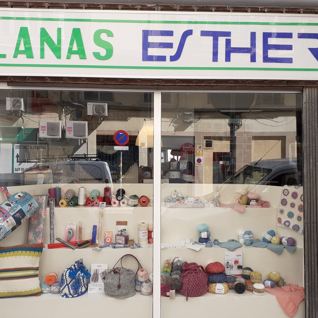 Lanas Esther 3