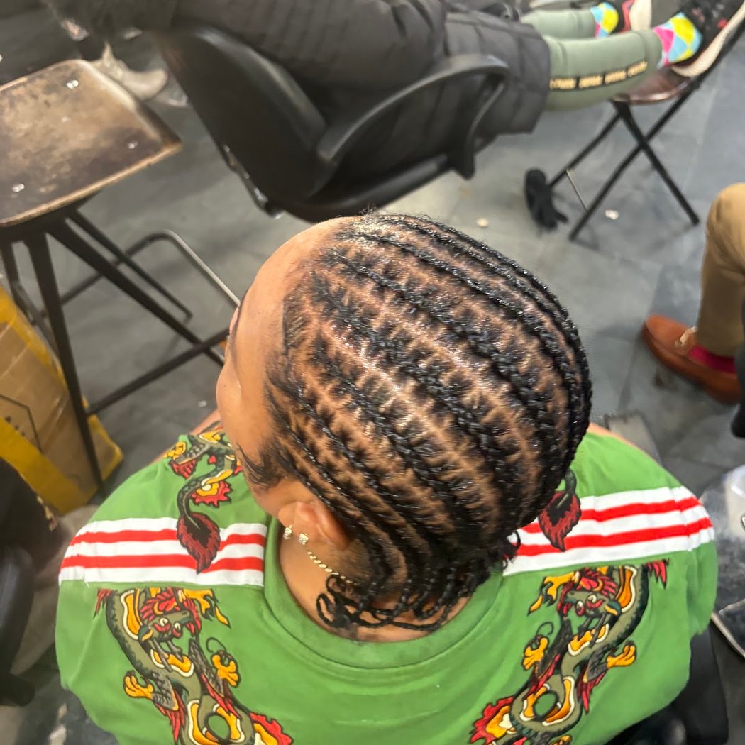 Favor Harlem African braiding salon (Ask for favor the braider) 2