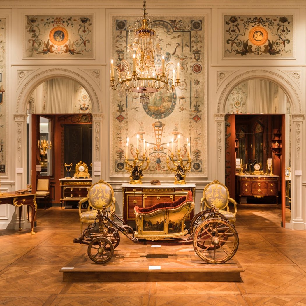 François Léage Gallery 1