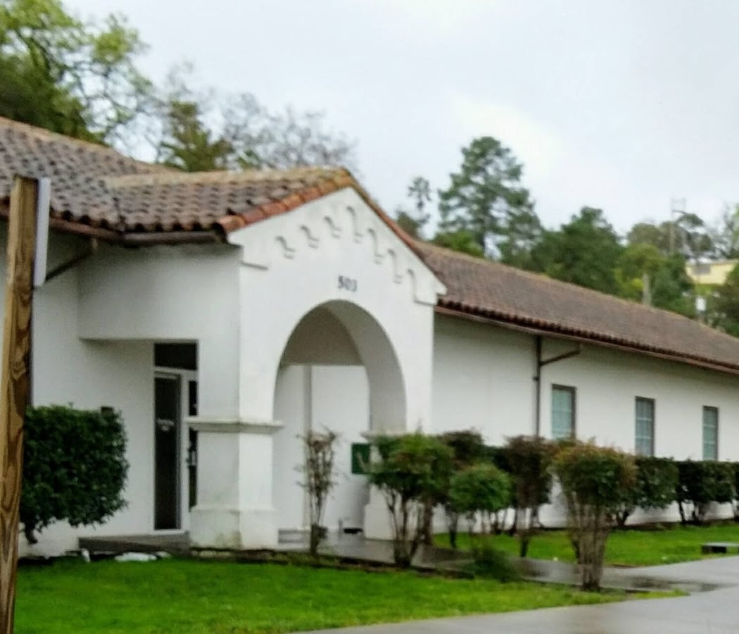 Hamilton Community Center: Enhancing Local Engagement and Wellness 2