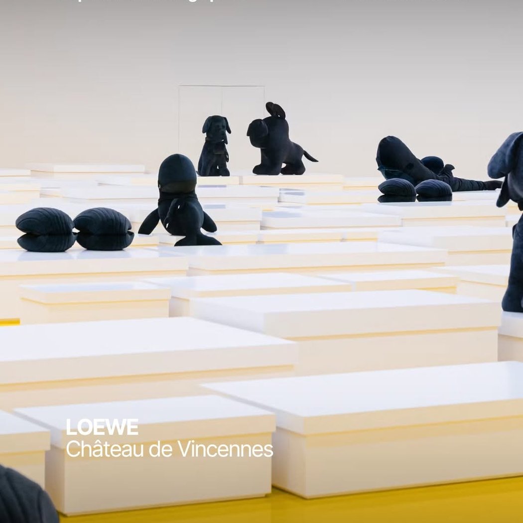LOEWE Fashion Show Scenography 1
