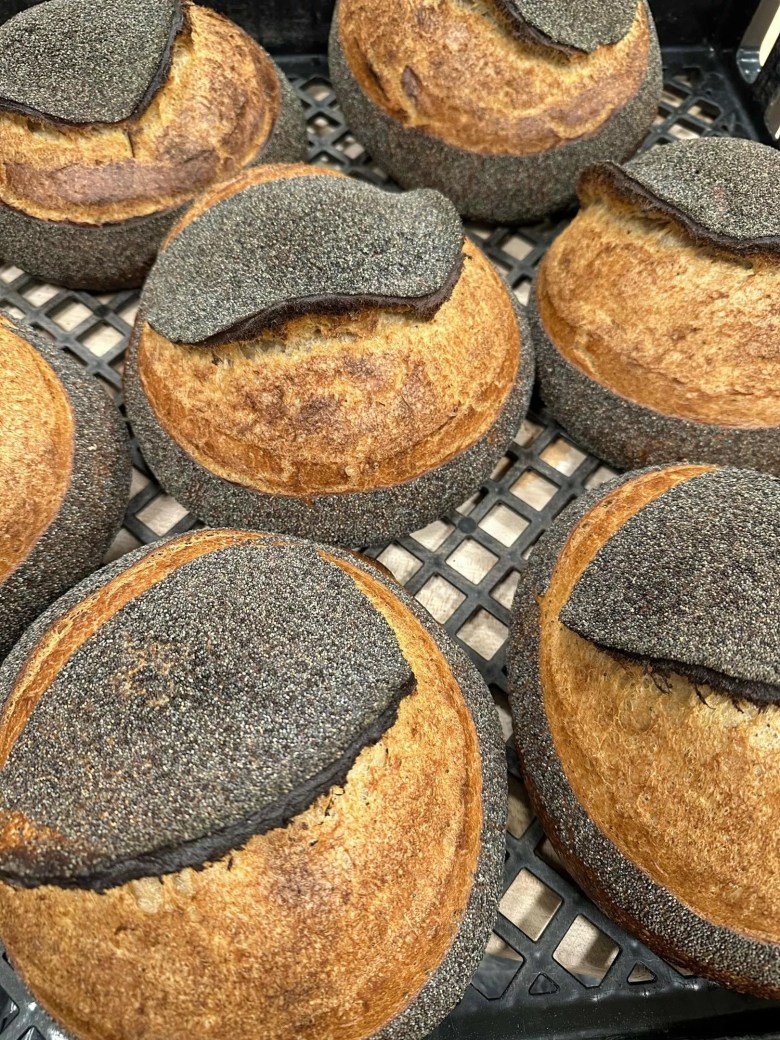Mel The Bakery 2