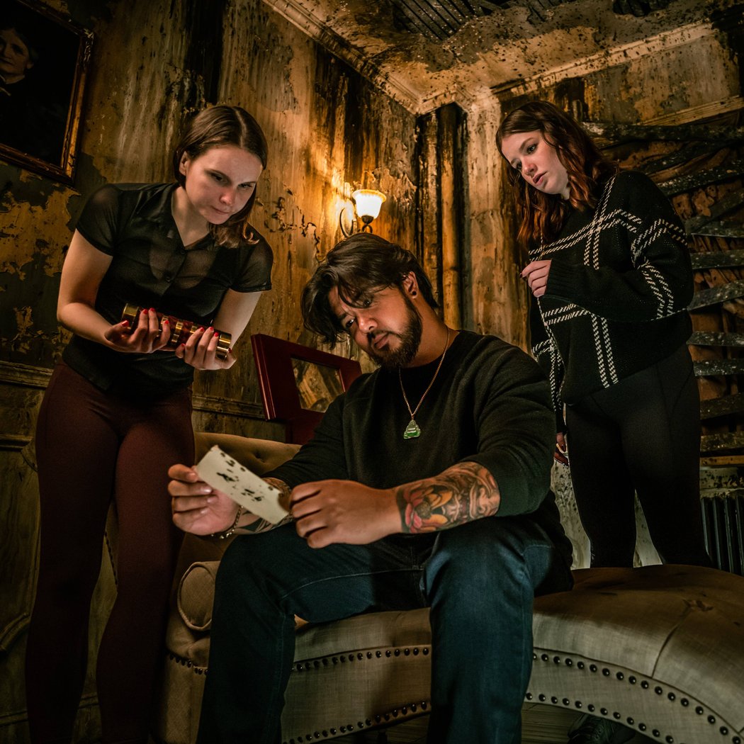 BrainXcape Escape Room NYC 1
