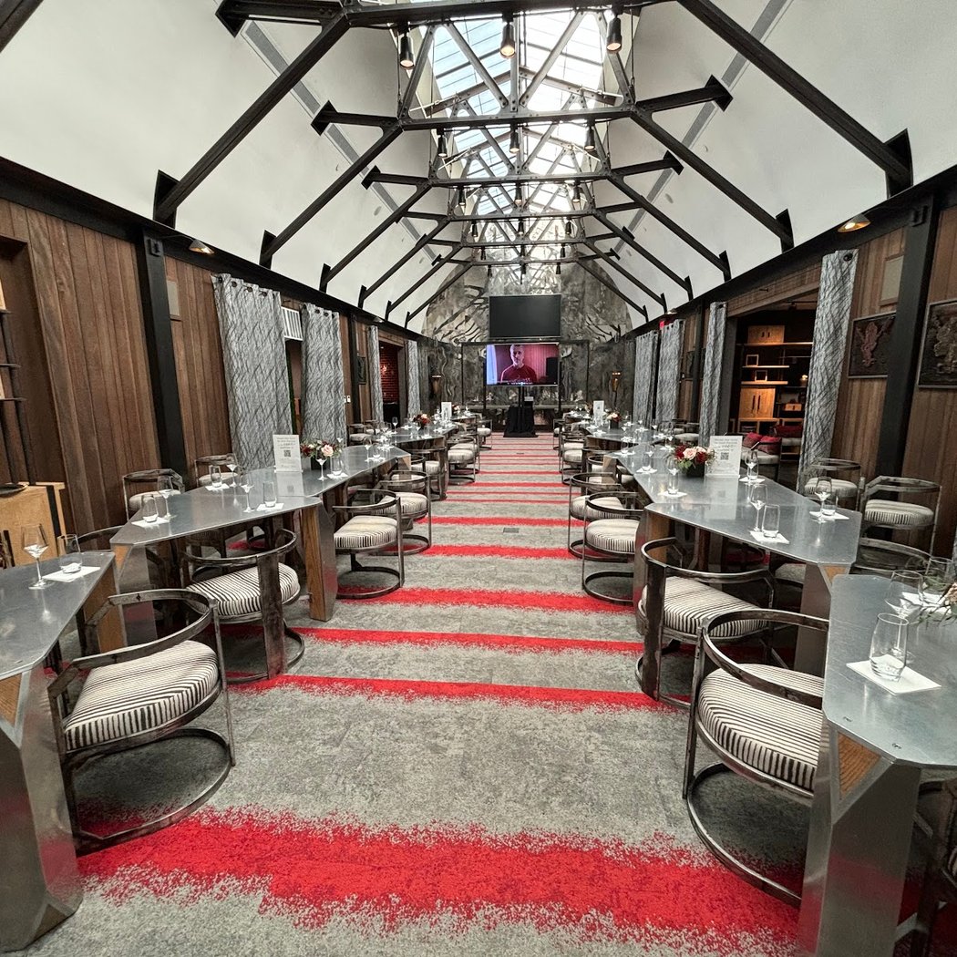 PRISONER HOLIDAY DINNER 3