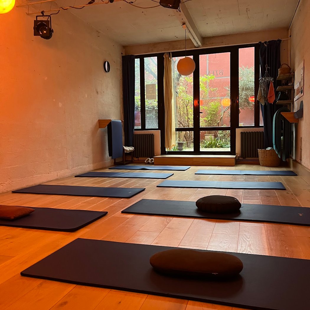 Yoga postnatal 3