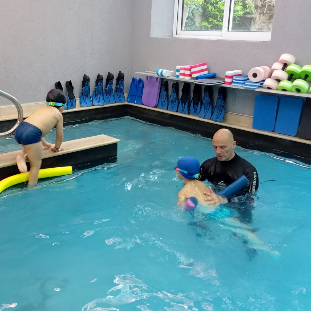 School Swimming Les Petits Canards Au Perreux Sur Marne 94 3