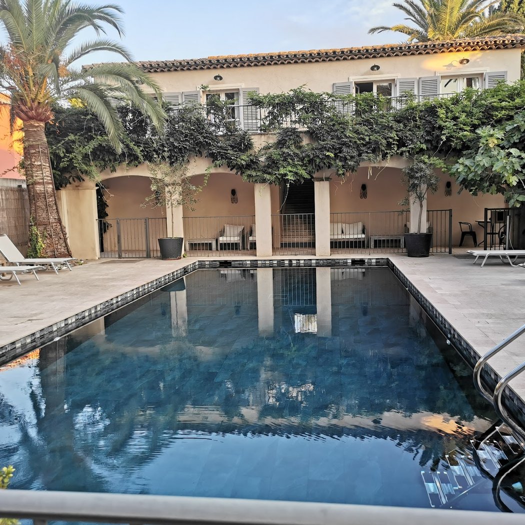 PASTIS HOTEL SAINT TROPEZ 1