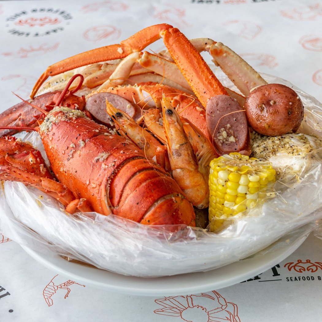 Cap't Loui Seafood boil 1