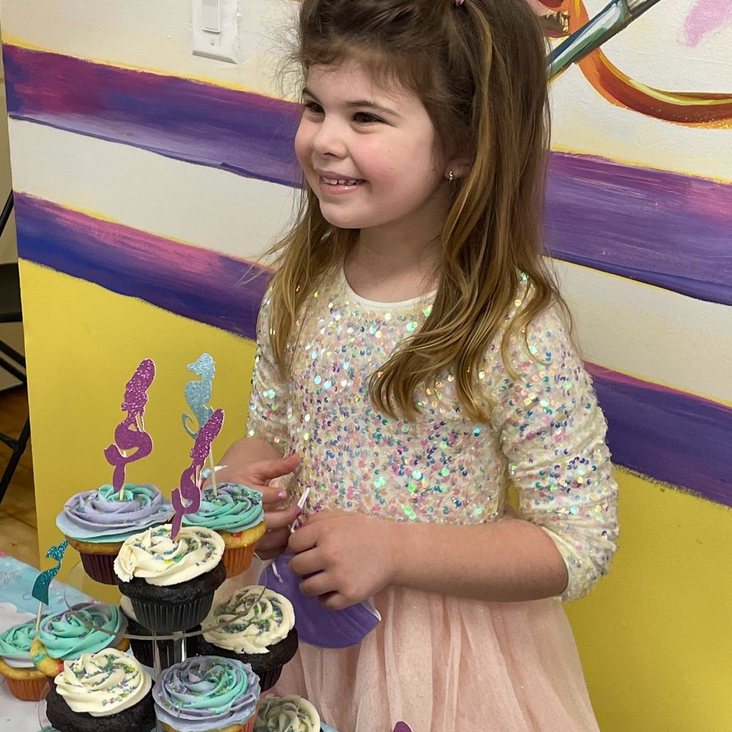 Bee's Arts and Crafts Studio of Malverne 2