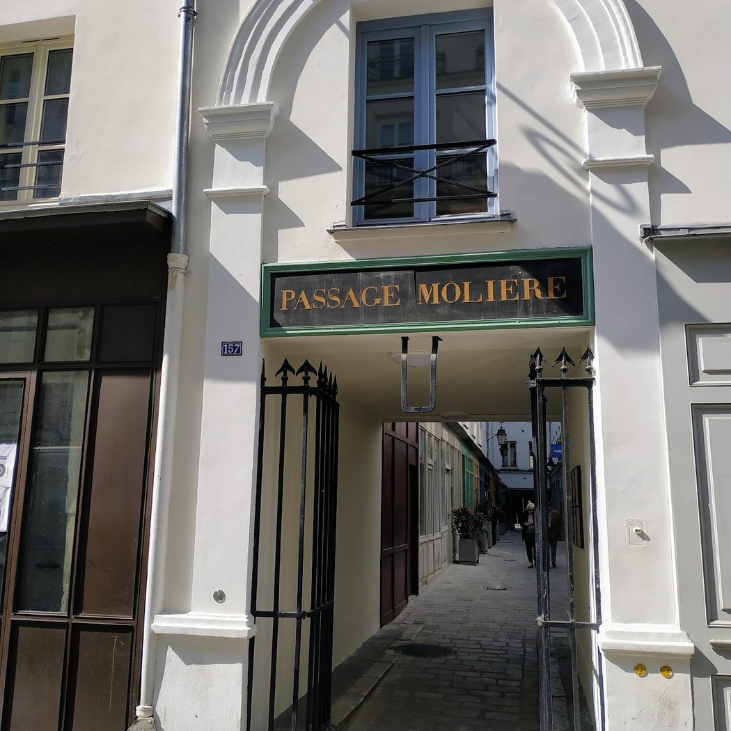 Pass. Molière 2