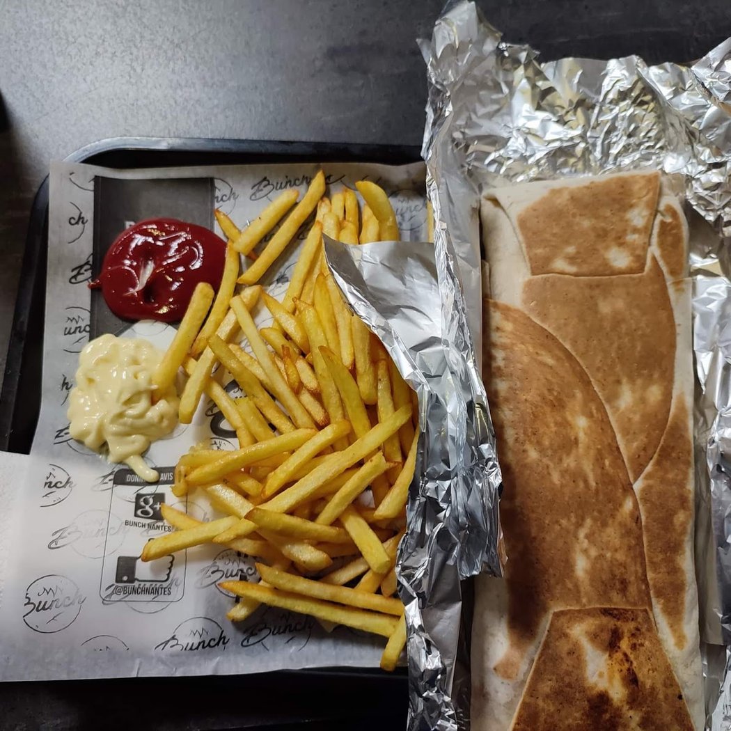 Bunch Nantes Centre ️- Sandwichs, Tacos & Burgers à Nantes 3
