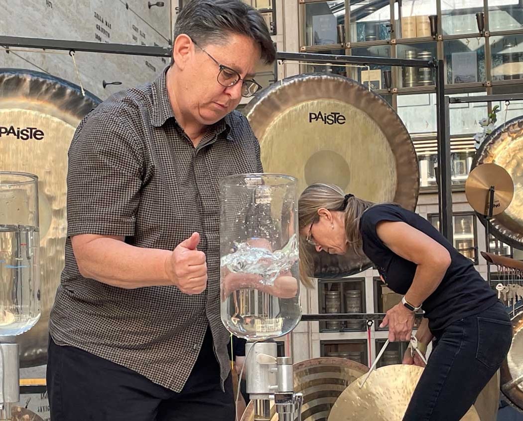Gliss Glass & Gongs 1